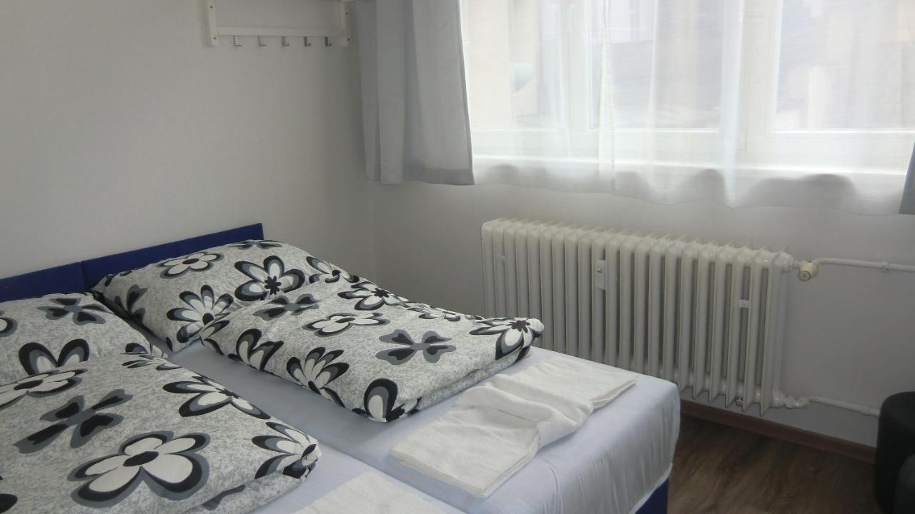 Hu Apartment Prague Ngoại thất bức ảnh