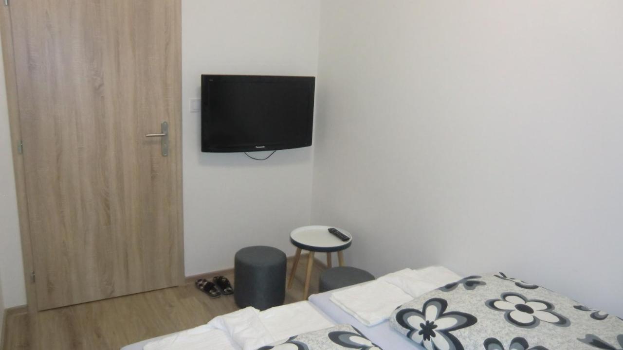 Hu Apartment Prague Ngoại thất bức ảnh